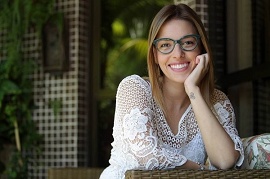 Foto de Ruth Manus, colunista do Estadão